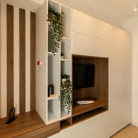 בוקרשט Modern Elegance In The Heart Of The City - Romana Square Apartments חדר תמונה
