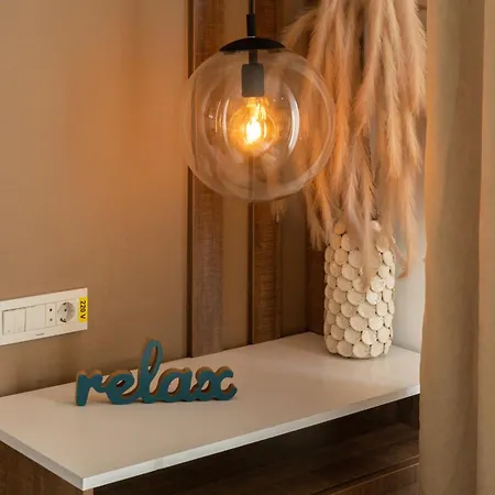 בוקרשט Modern Elegance In The Heart Of The City - Romana Square Apartments חדר תמונה