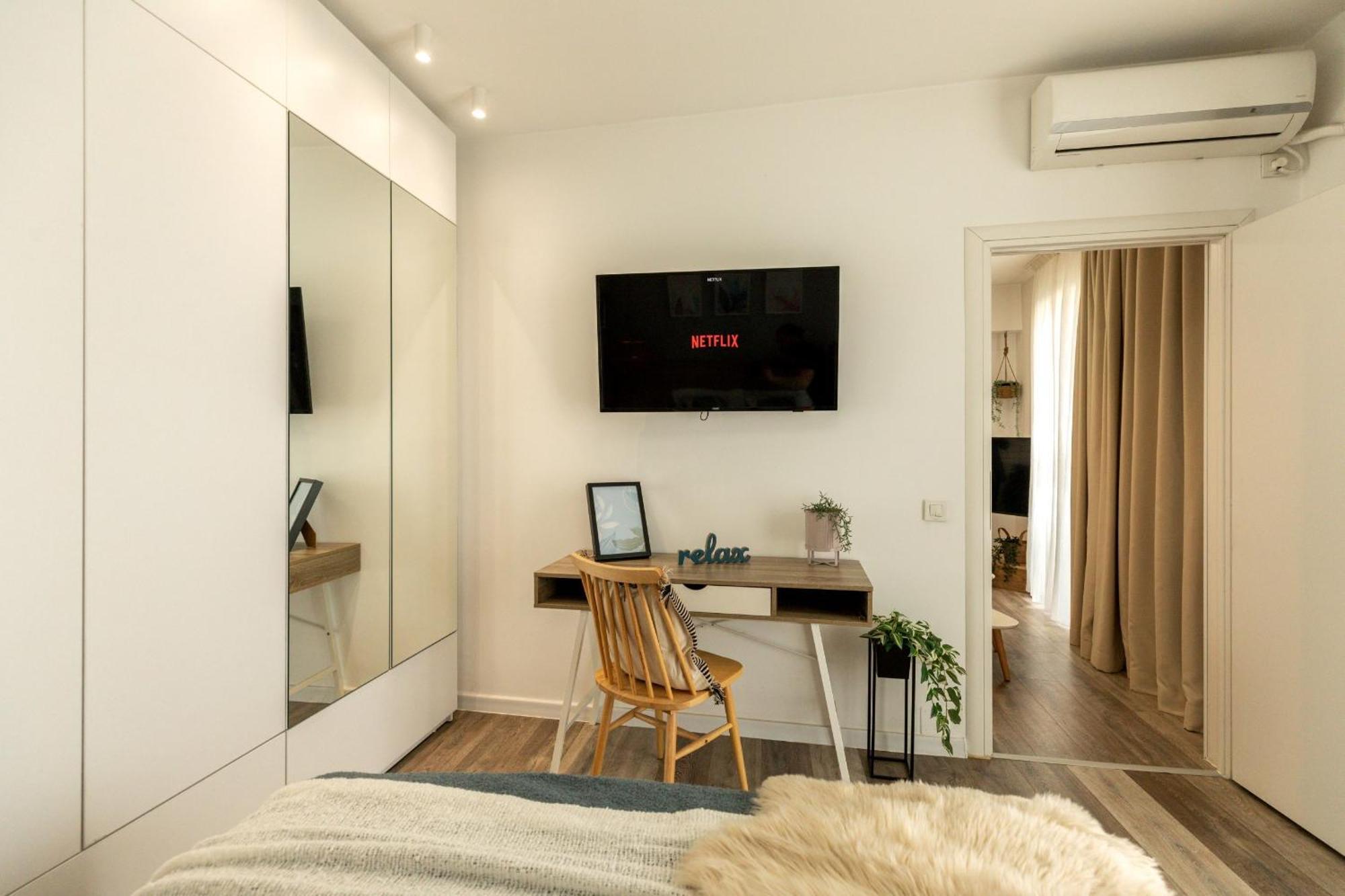 Modern Elegance In The Heart Of The City - romana Square דירה בוקרשט